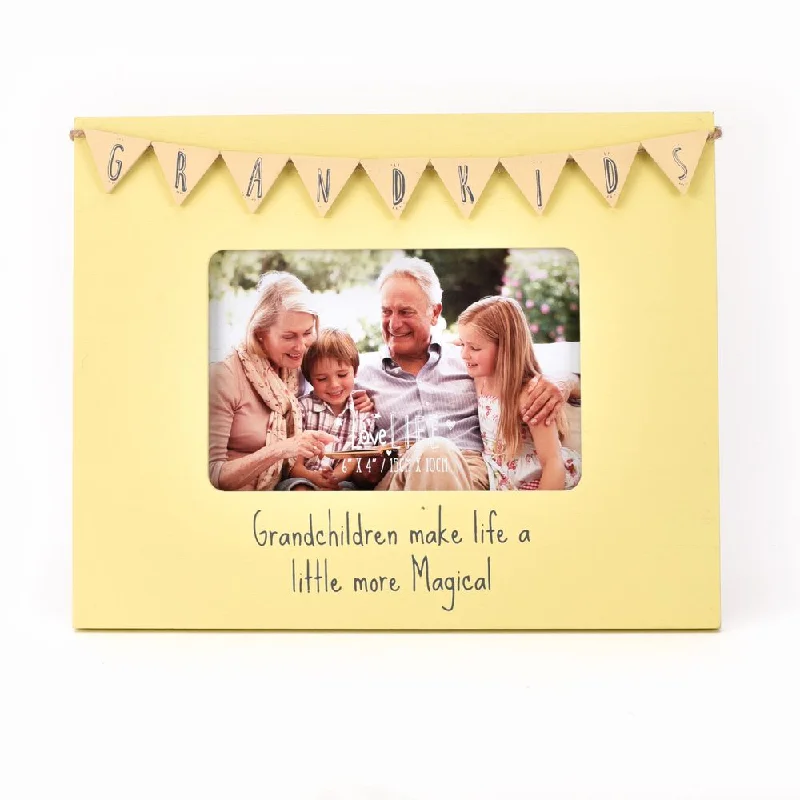 Grandkids Photo Frame Wooden Bunting Love Life 6" X 4" Photo Frame