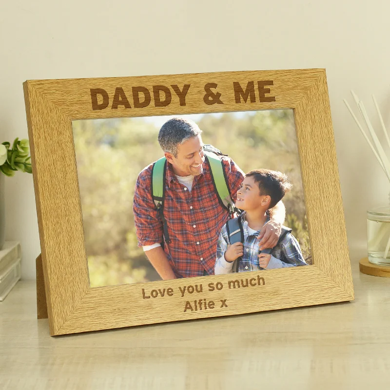 Personalised Daddy & Me 7x5 Landscape Wooden Photo Frame - Personalise It!