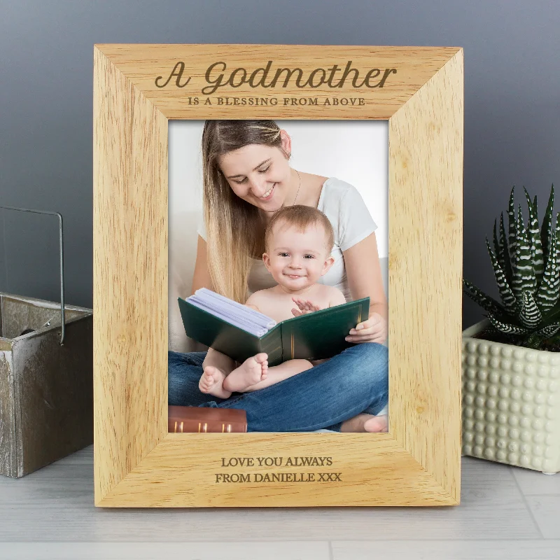 Personalised Godmother 5x7 Wooden Photo Frame - Personalise It!