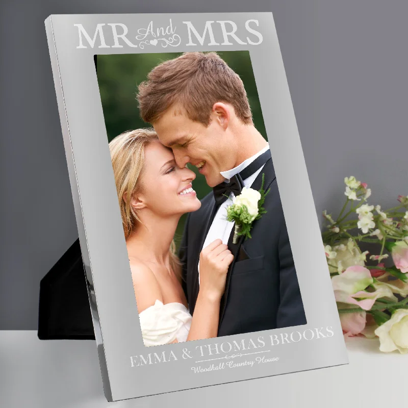 Personalised Mr & Mrs 5x7 Silver Photo Frame - Personalise It!