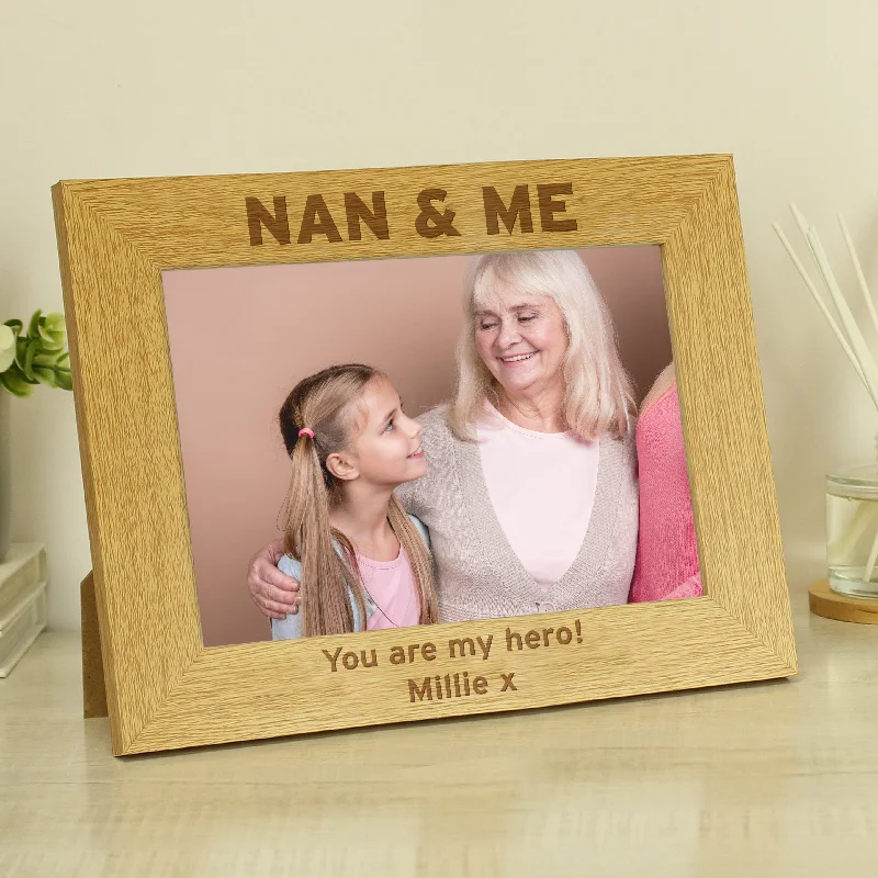 Personalised Nan & Me 7x5 Landscape Wooden Photo Frame - Personalise It!