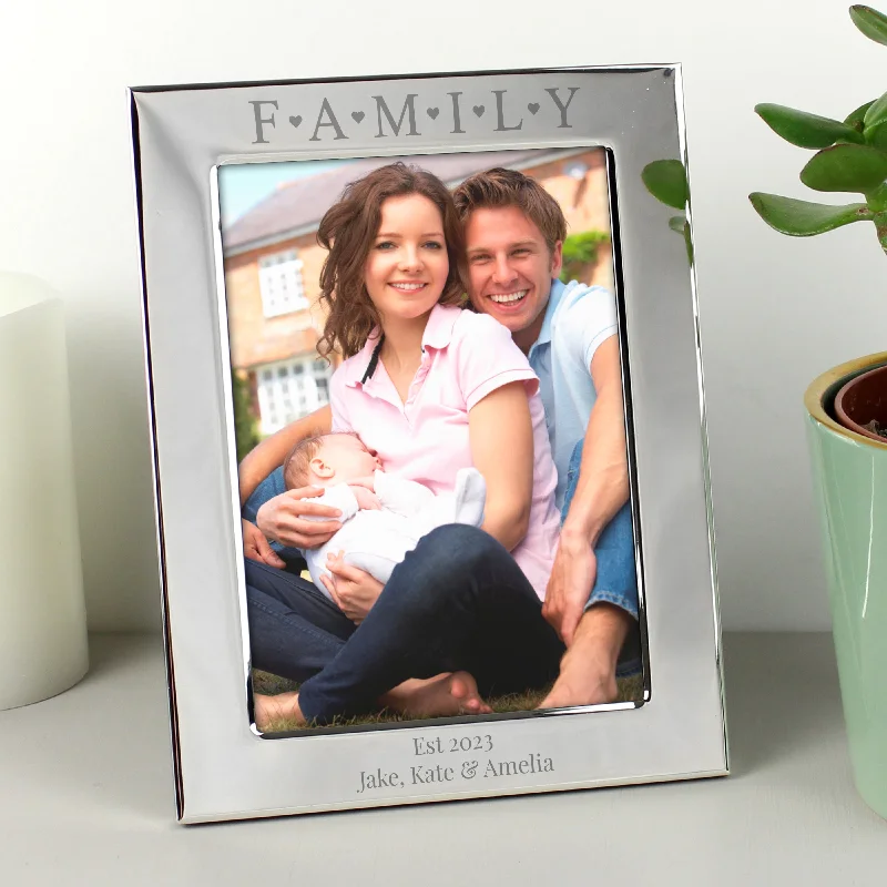 Personalised Silver 5x7 Family & Hearts Photo Frame - Personalise It!